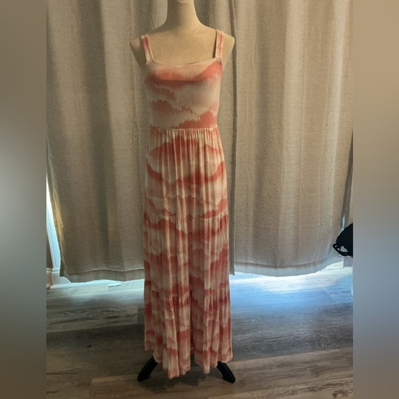 Soma Tiered Maxi Dress - Picture 7 of 12